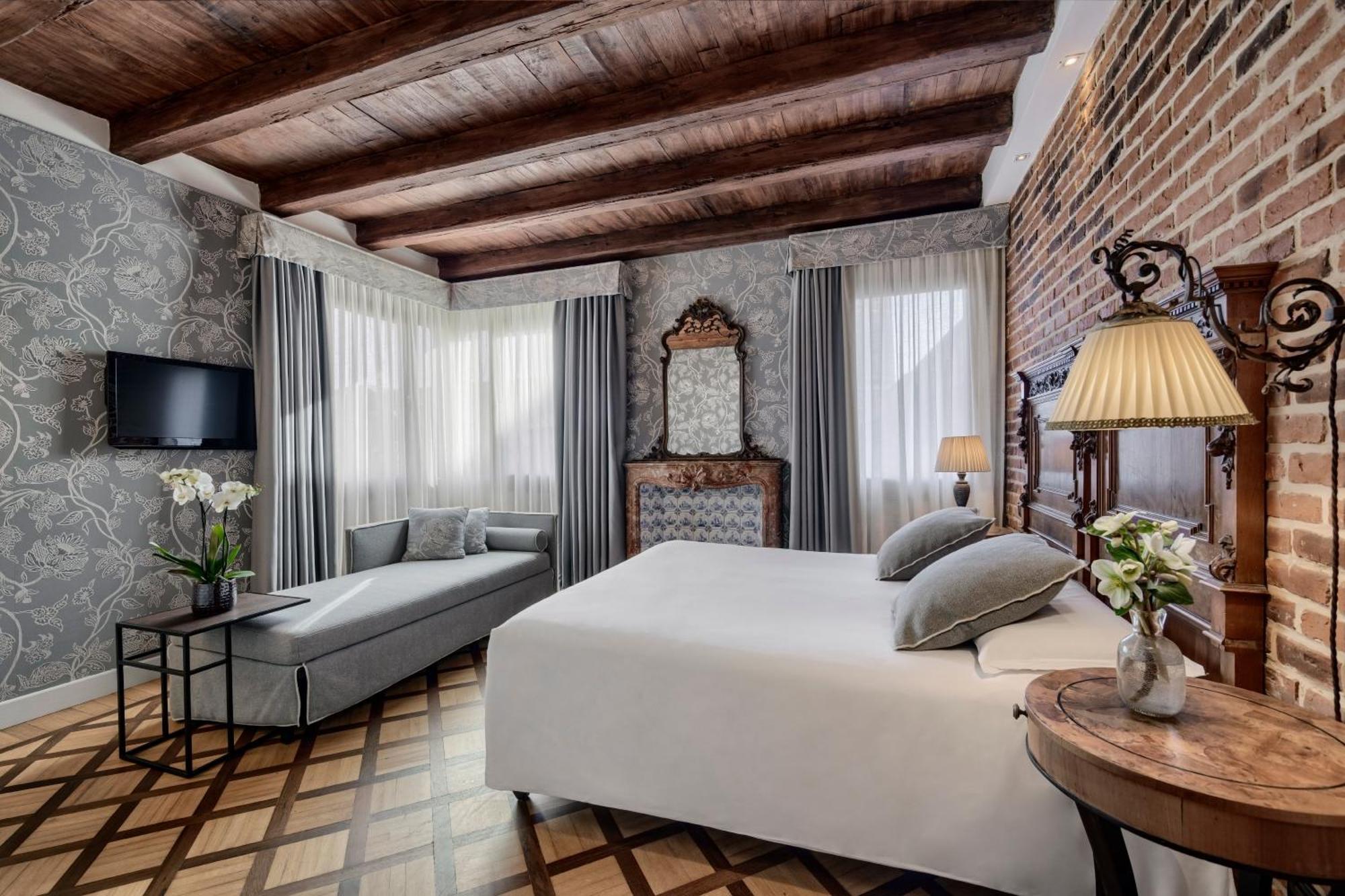 Bed & Breakfast Bloom Settimo Cielo